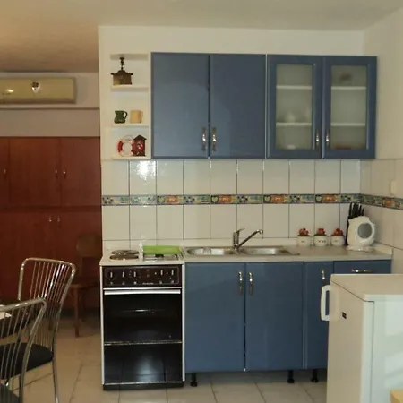 Tomy, Necujam,island Solta Apartment Necujam